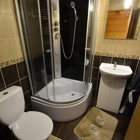 Simonka Z Jacuzzi Zawoja