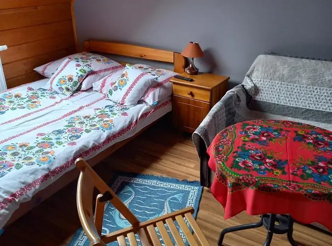 Simonka Z Jacuzzi زافوية