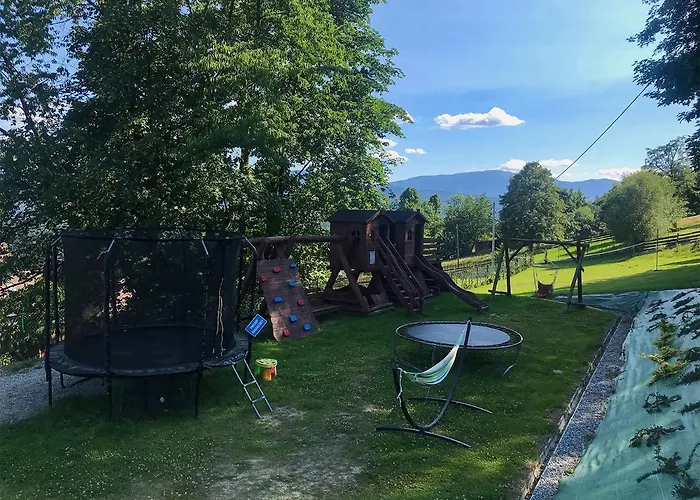 Simonka Z Jacuzzi شقة *